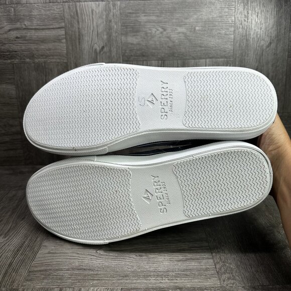 Sperry Men's size 10.5 Striper II CVO Denim Grey Casual Sneakers - Picture 7 of 8